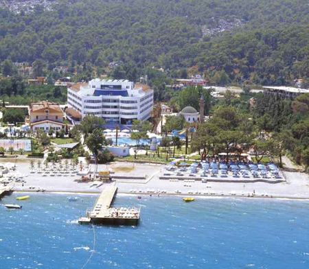 CATAMARAN RESORT HOTEL